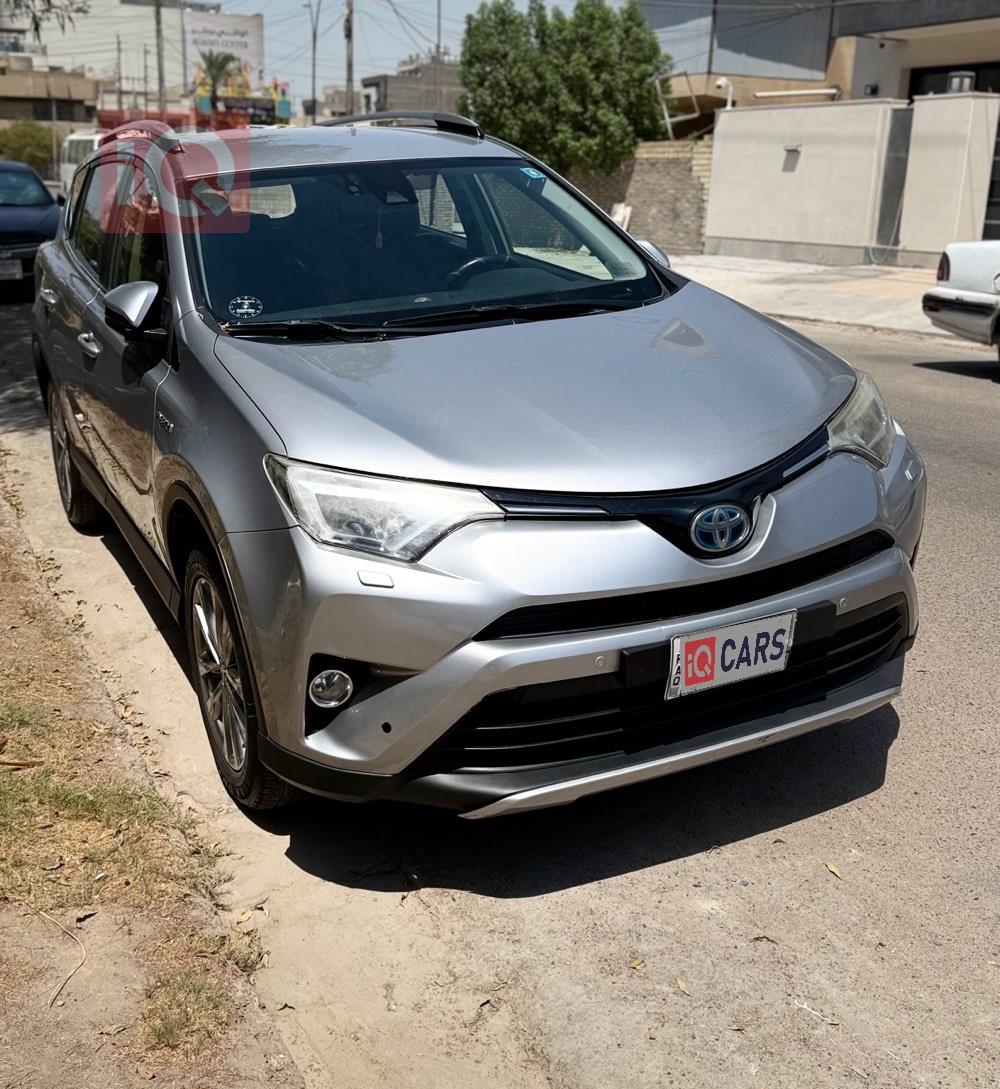 تويوتا راف 4